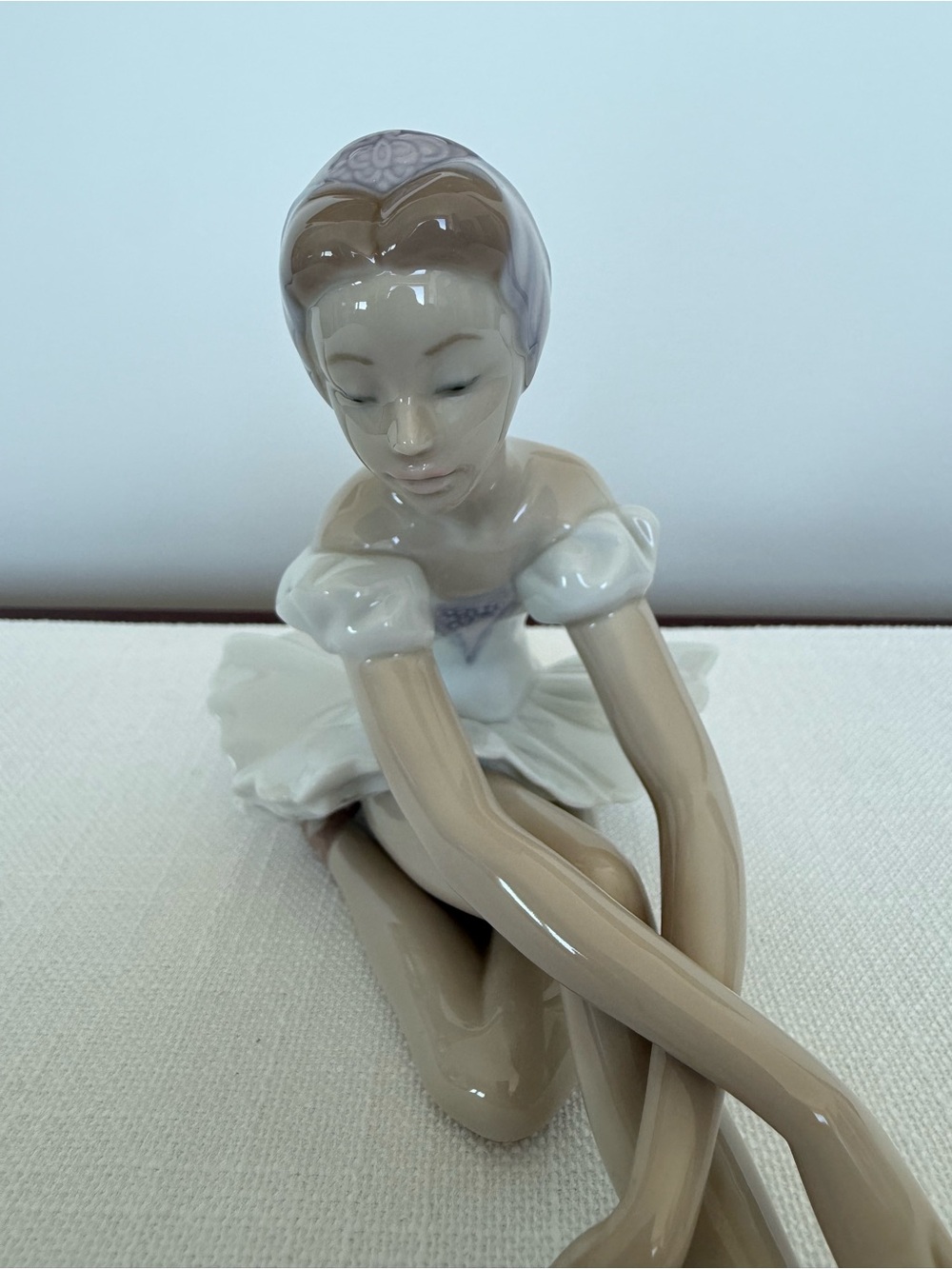Lladro Rose Ballet Number 5919 Excellent Condition in Original Box - Picture 3 of 15
